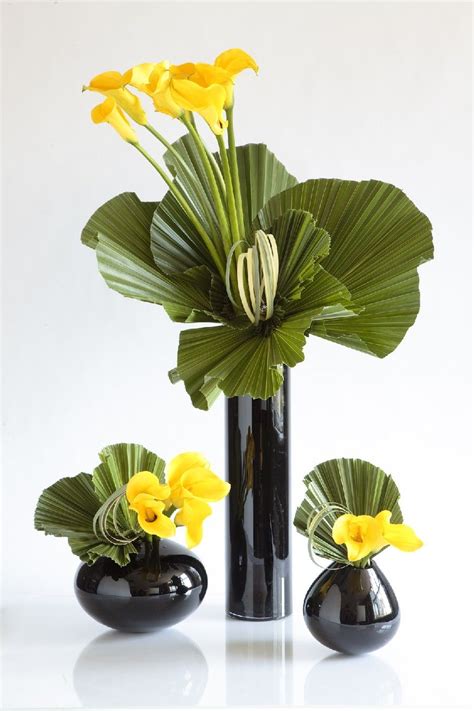 modern flower arrangements ideas|More.